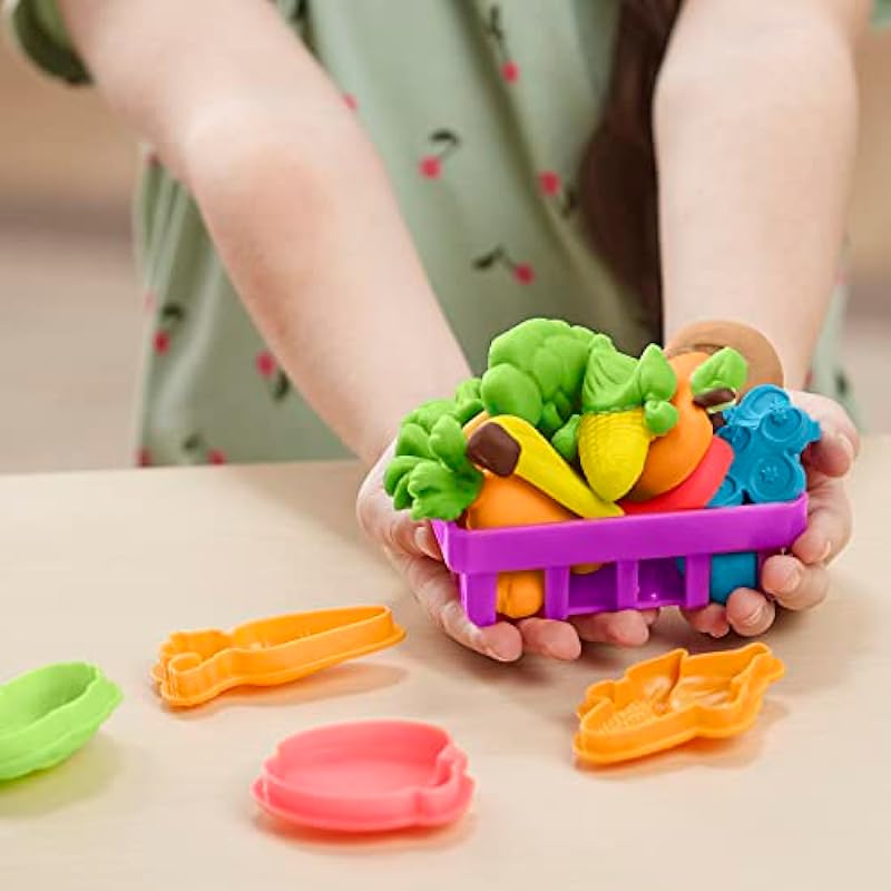 Play-Doh Farmer’s Market Toy Kitchen Playset with 28 Play Food Accessories & 11 Colors Including Specialty Smoothie Can (Amazon Exclusive)