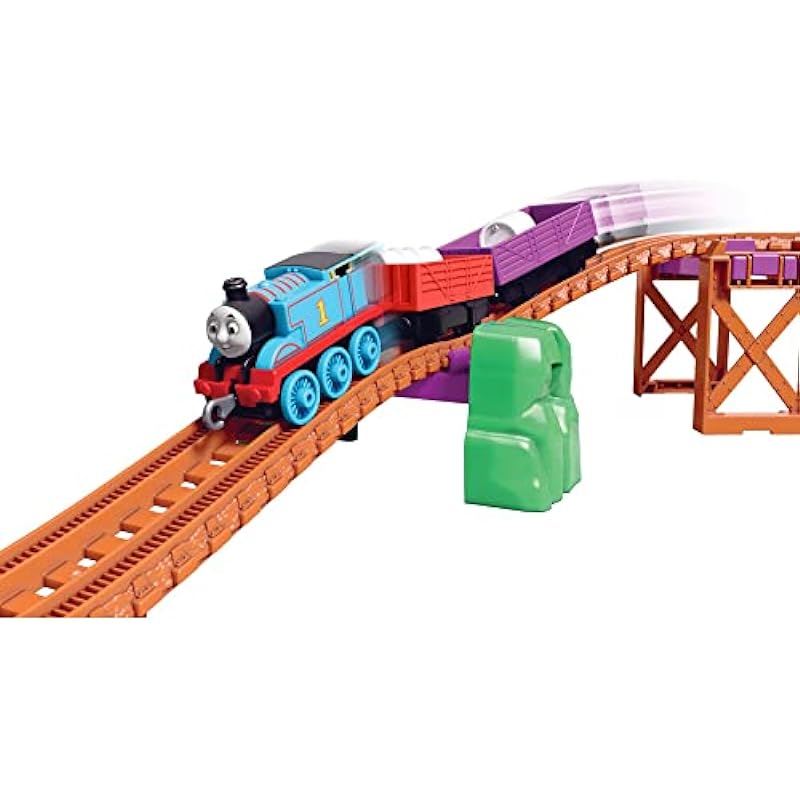 Trackmaster Push Along Thomas & Nia Cargo Delivery Track Playset