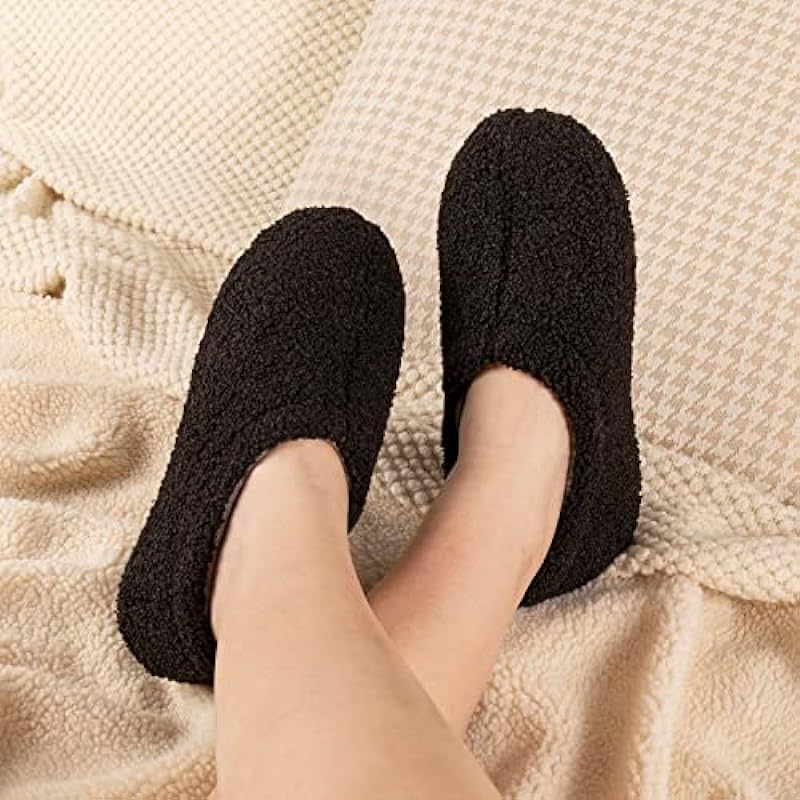 RockDove Women’s Teddy Fleece Closed Back Indoor Slipper