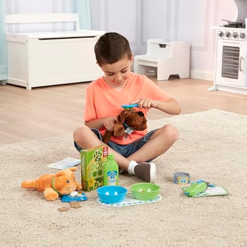 Melissa & Doug Feeding and Grooming Pet Care Play Set | Pretend Play Vet Toy Veterinarian Kit For Kids