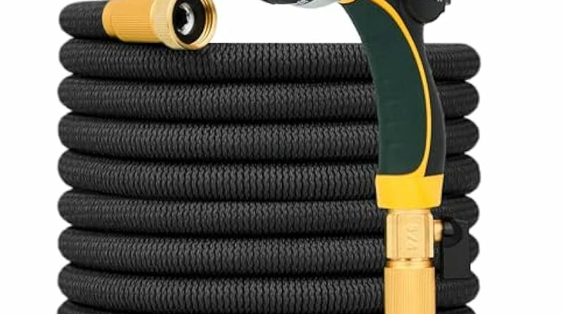 TheFitLife Expandable Garden Hose 100FT - Upgraded Strengthened Multiple Latex Inner and 3/4 inch US Standard Solid Metal Fittings Free Spray Nozzle Convenient Storage Kink Free Flexible Water Hose